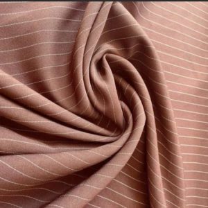 Alfaiataria Sensoriale Risca de Giz / Marrom